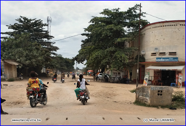 Avenue des COcotiers à Kisangani