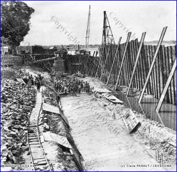 Construction du quai du port de Stanleyville